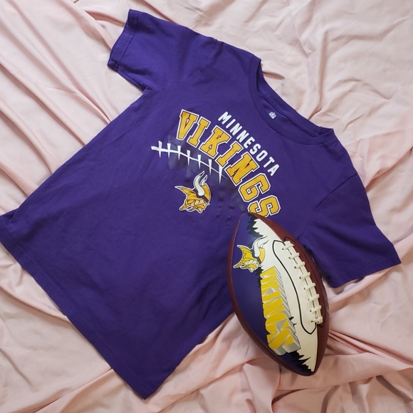 MINNESOTA VIKINGS T SHIRT GIRLS SIZE 10/12 - Picture 1 of 2